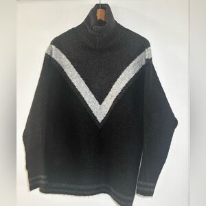 Women’s Max Studio Black and Gray Turtleneck Sweater